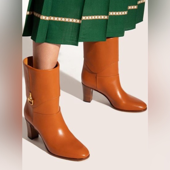 GUCCI Elizabeth' Heeled Ankle Boots - Picture 1 of 11